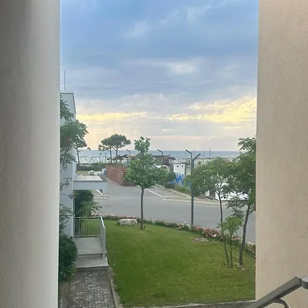 Apartment Coast