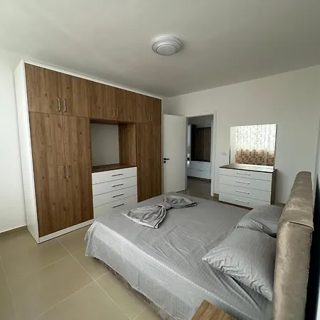 Coast Apartamento *